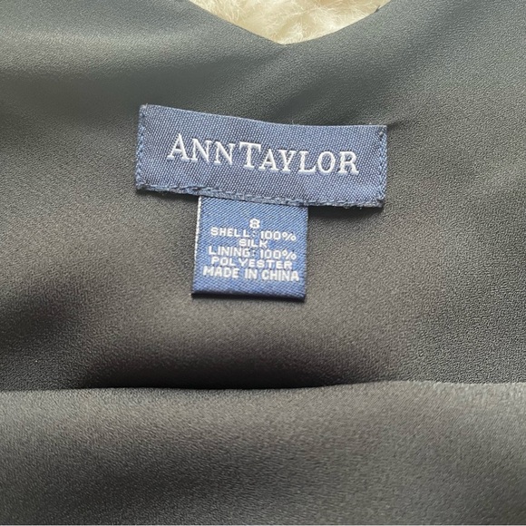 Ann Taylor Silk Top S - Picture 4 of 6